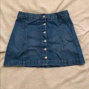 Button up H&M skirt